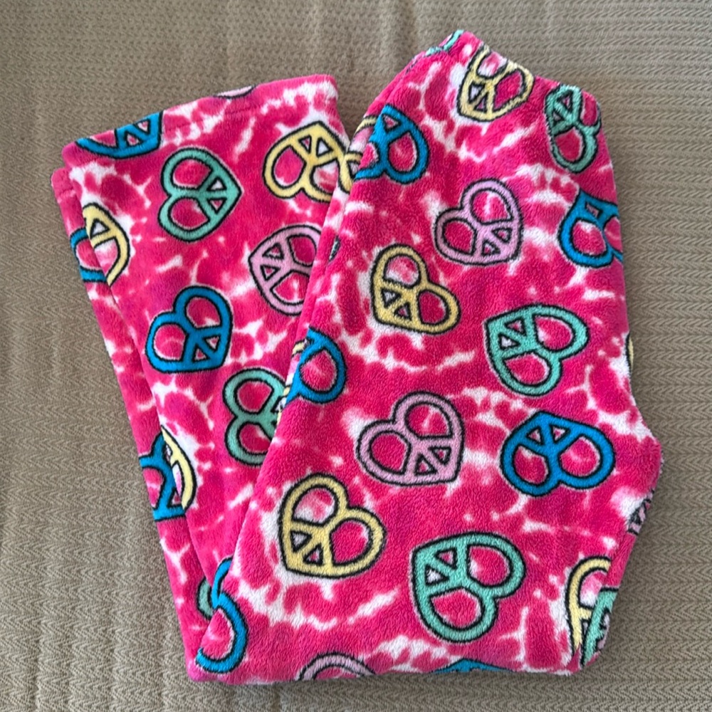 Heartbreaker fuzzy super soft plush pajamas pants S/M  hearts peace sign
